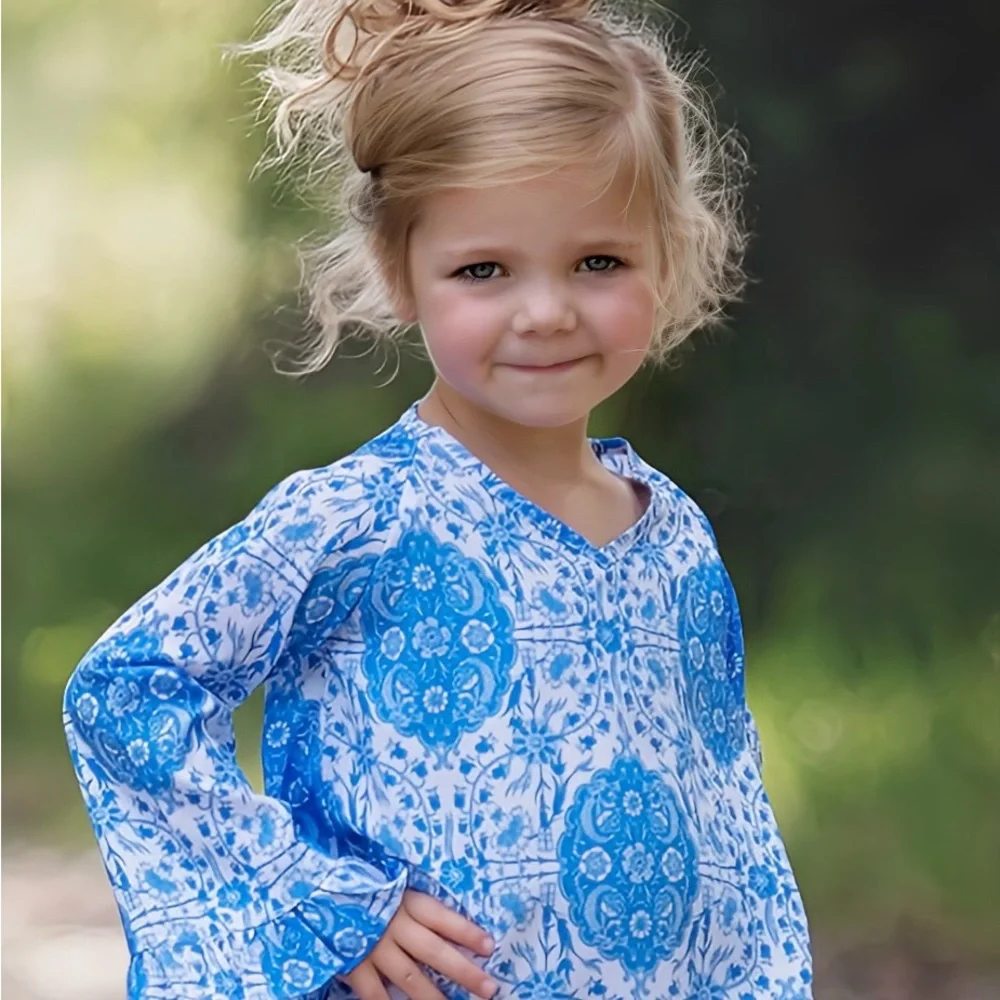 Persnickety Girls Blue Floral Bell Sleeve Top - Size 3T - Picture 6 of 7